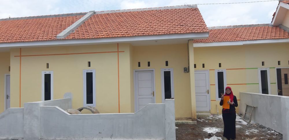 foto tampak rumah tipe BLOK B perumahan PAKIS INDAH PERMAI