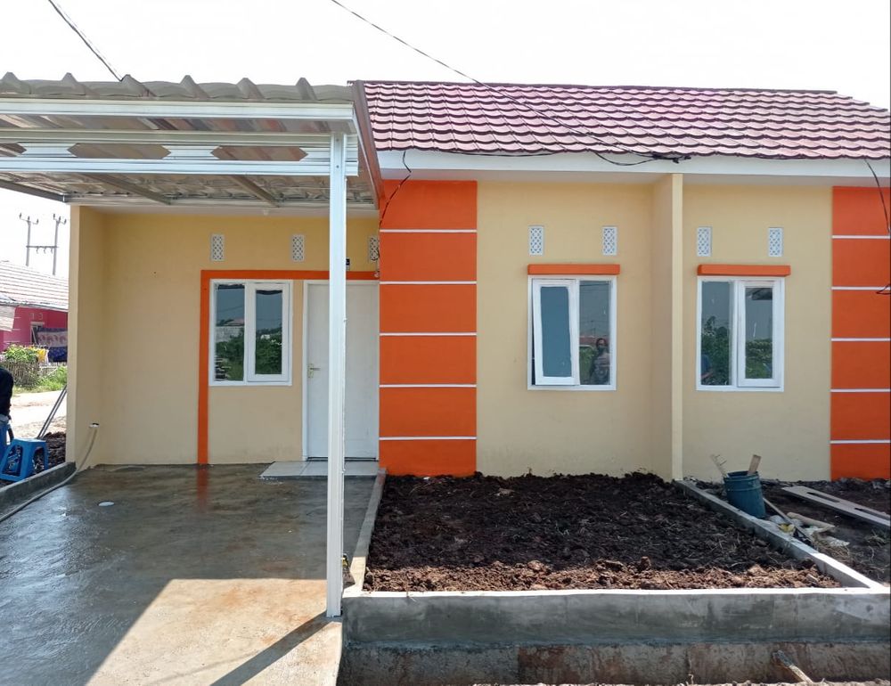 foto tampak rumah tipe 30/60 perumahan Griyamitra sukasari