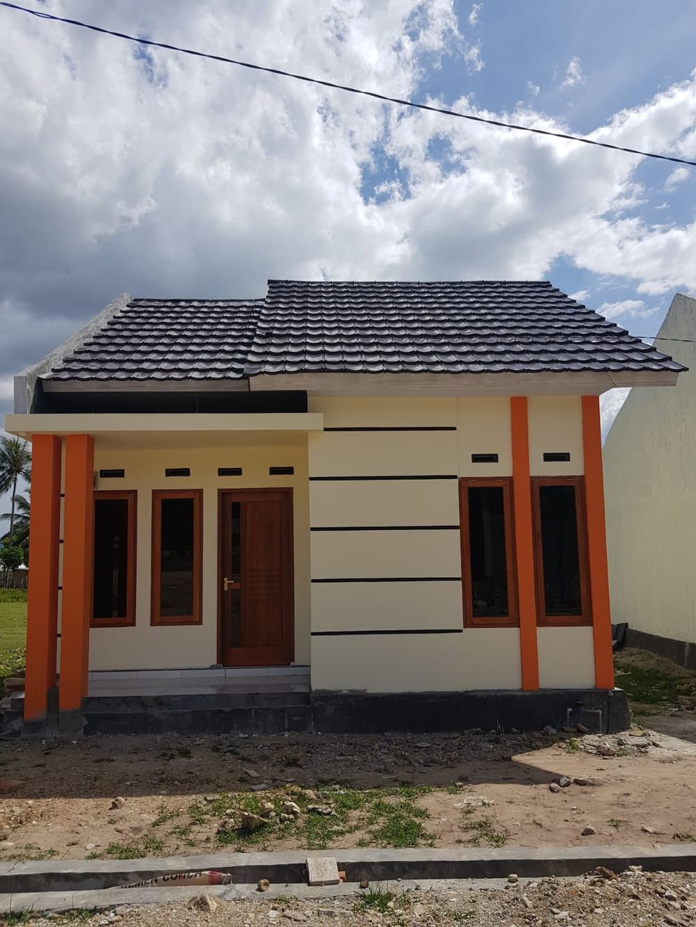 foto tampak rumah tipe 36 perumahan Bayoe Buana Residence 2