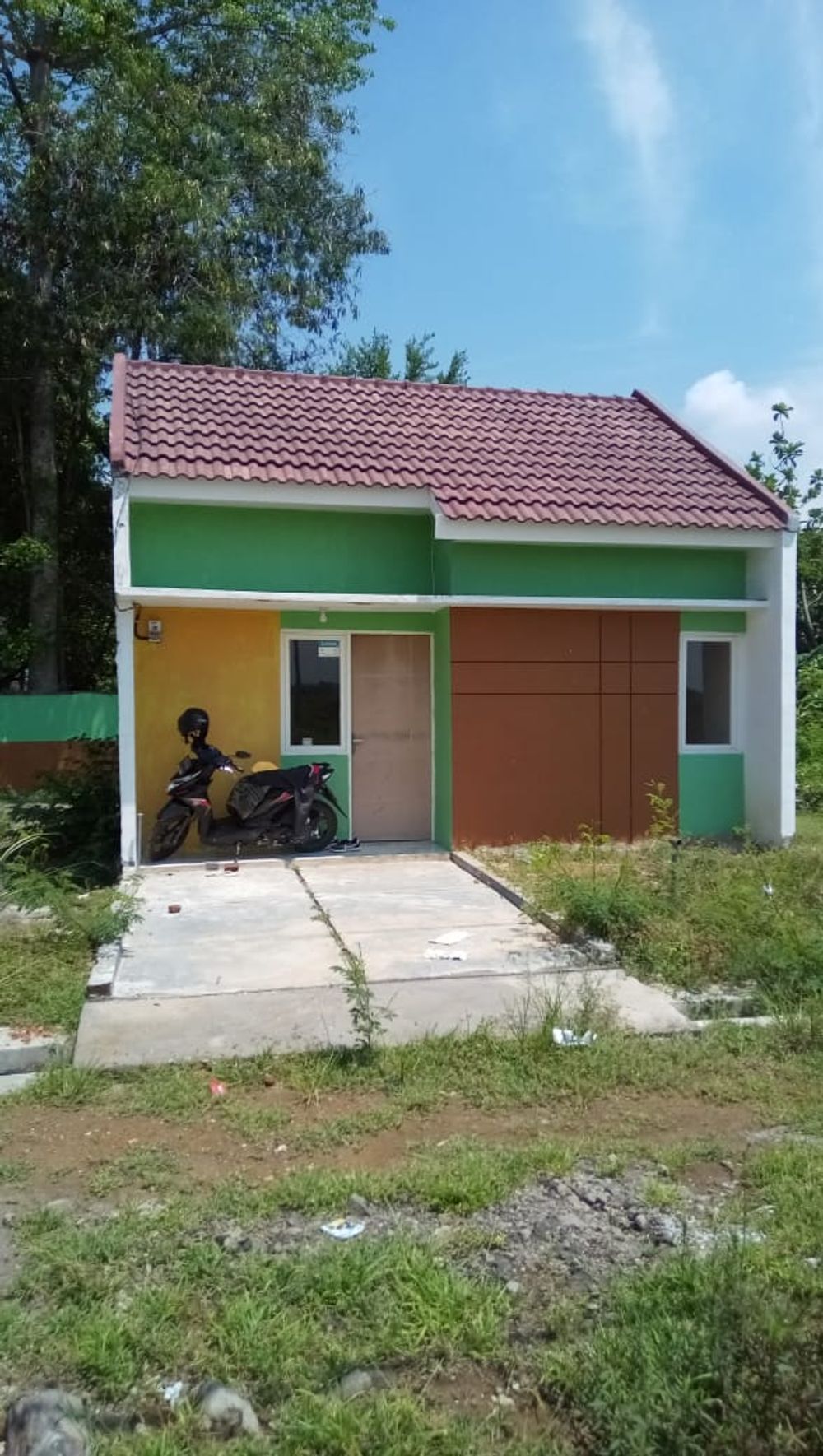 foto tampak rumah tipe 30/60 perumahan JAPANAN INDAH 3