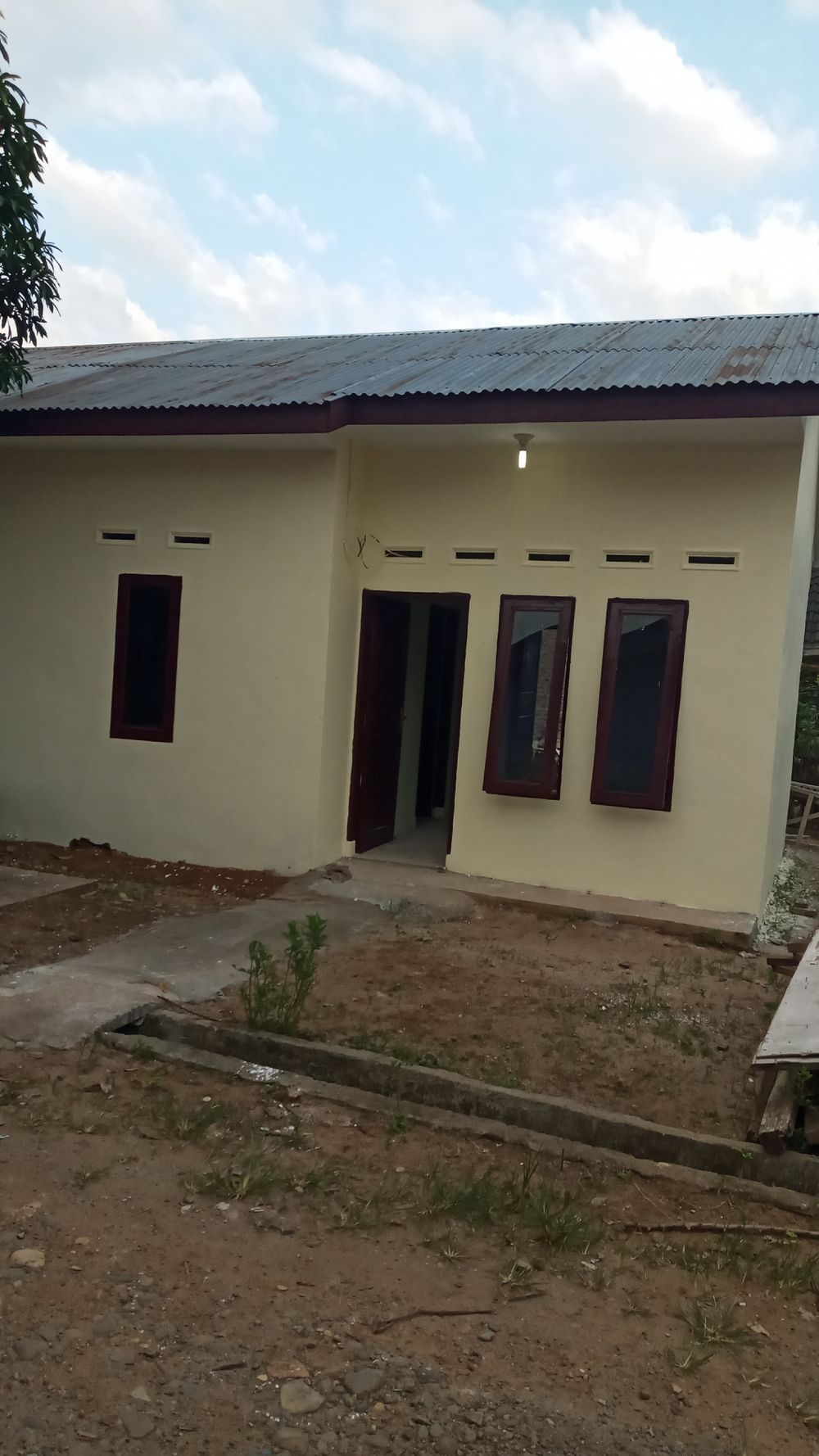 foto tampak rumah tipe 36 perumahan CENDANA ASRI TANJUNG MORAWA