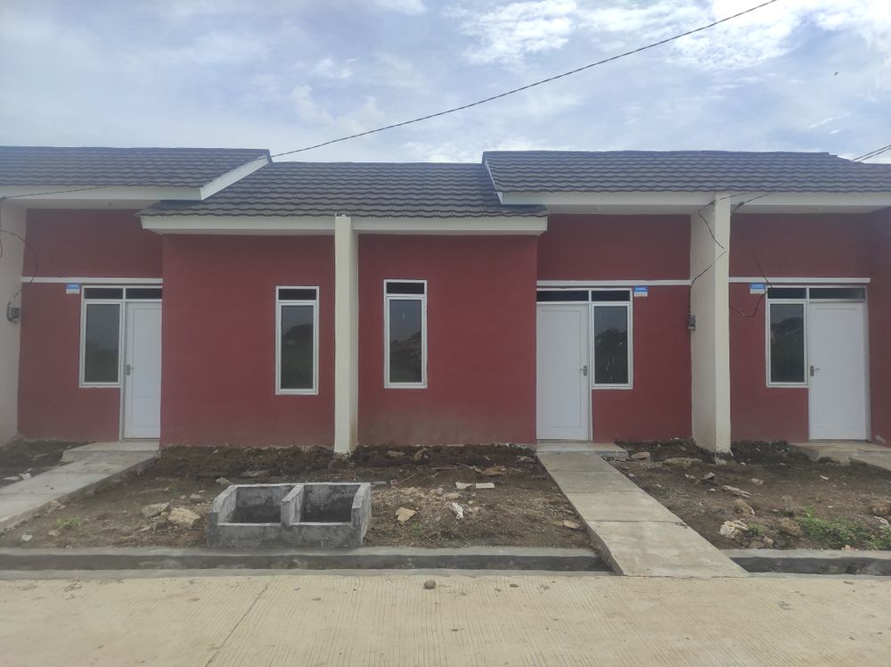foto tampak rumah tipe T30/60 perumahan Mutiara Srimahi Residence 2