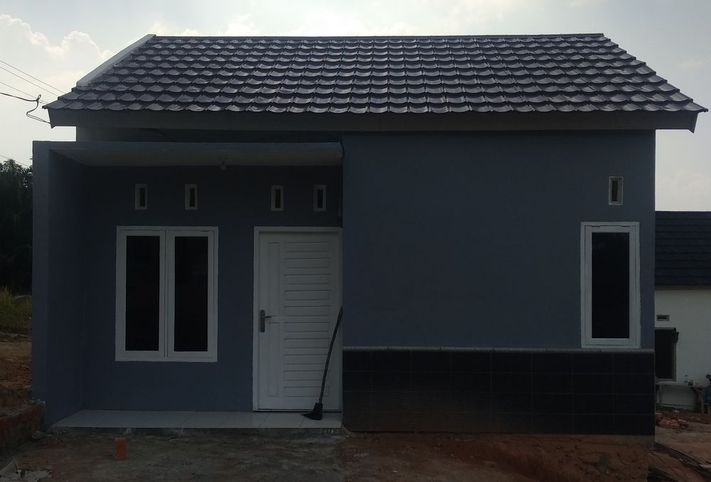 foto tampak rumah tipe RHS 36 perumahan SINAR MULIA RESIDENCE