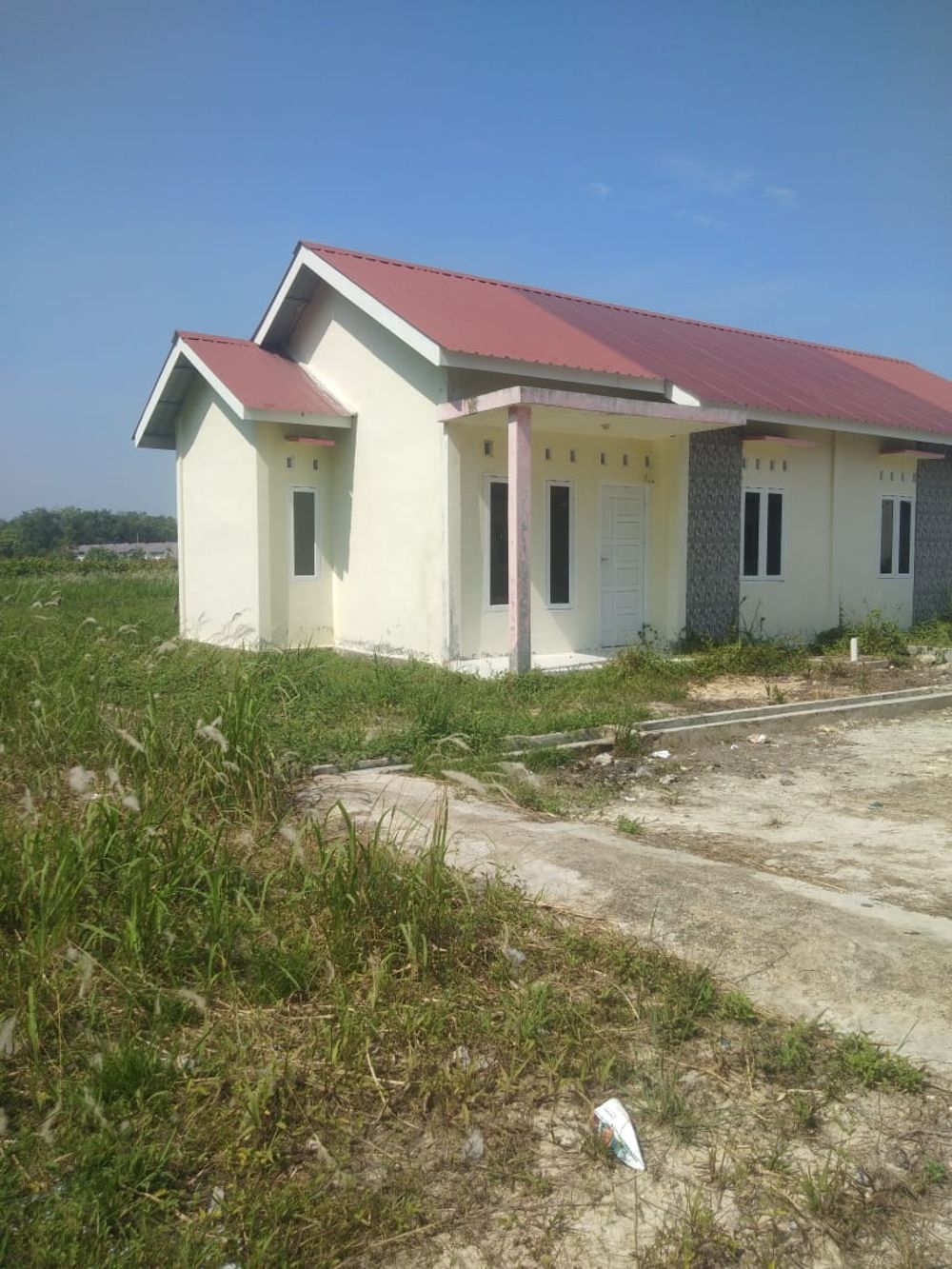 foto tampak rumah tipe 36 perumahan Pesona shanoon 4
