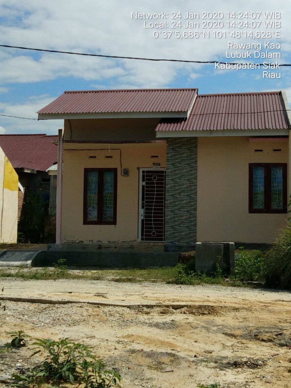foto tampak rumah tipe RST perumahan Villa lubuk gading