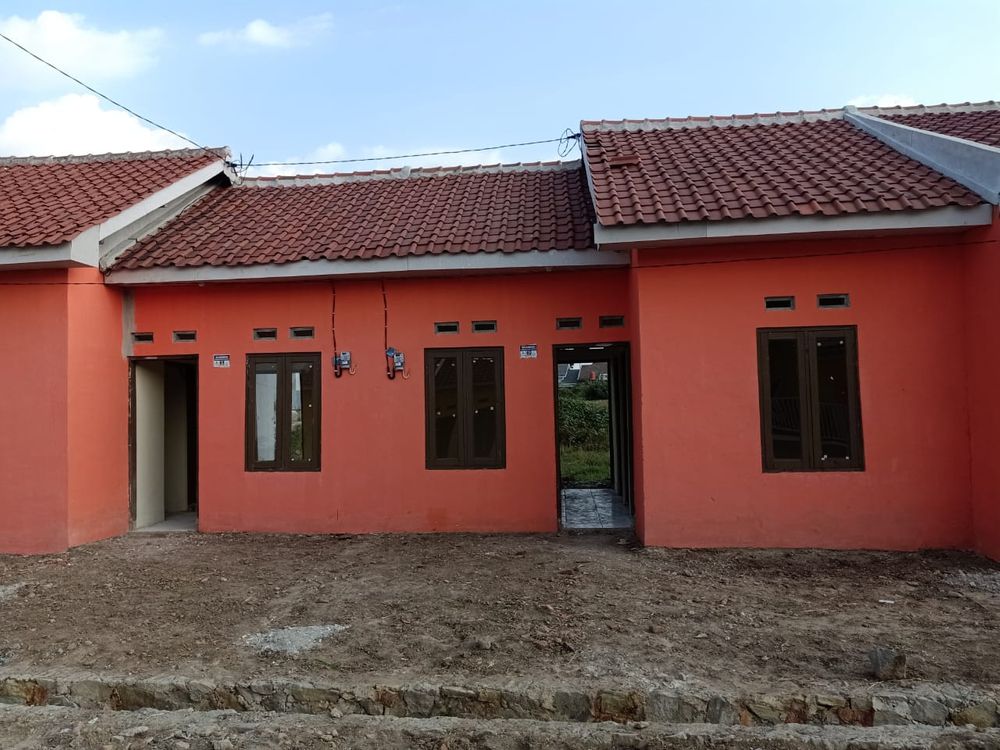 foto tampak rumah tipe 30/60 perumahan PERUM CITRA JAYA JOHO 4