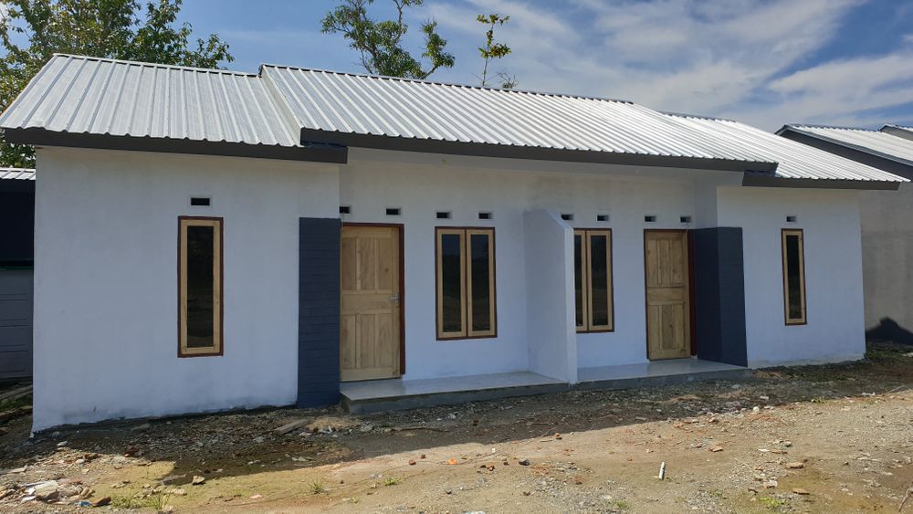 foto tampak rumah tipe SUBSIDI perumahan LAKAWALI JAYA PERMAI