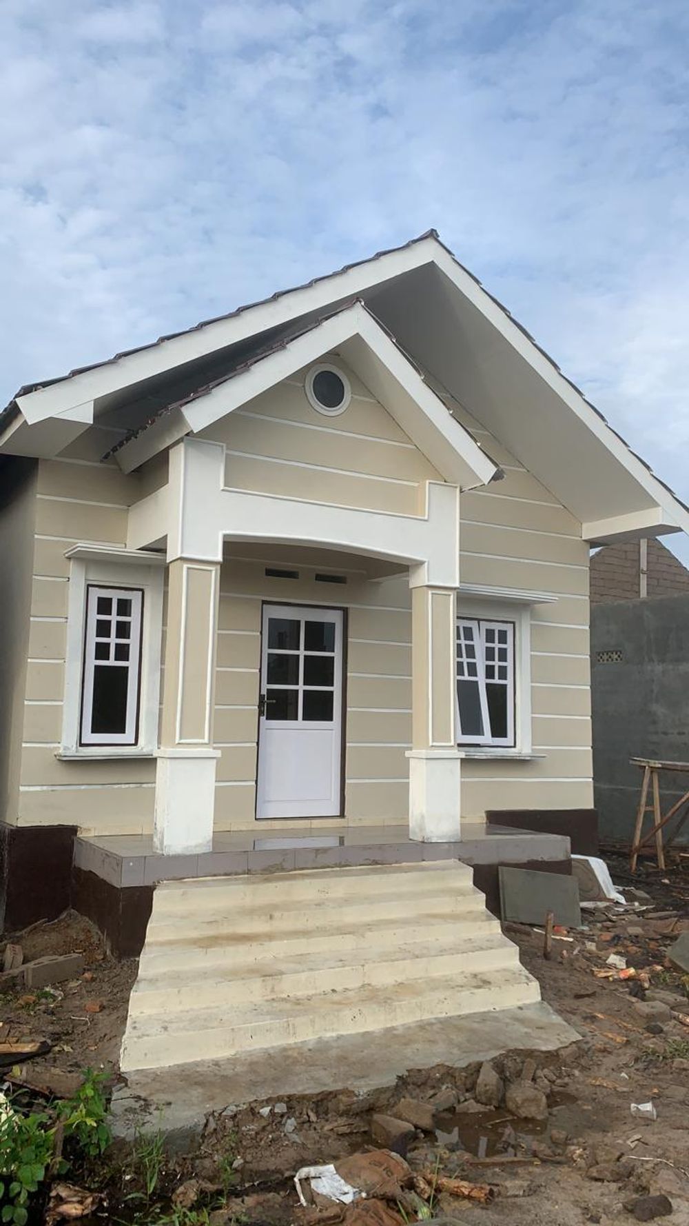 foto tampak rumah tipe 36 perumahan Wengga Mandiri II