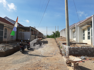foto posisi tengah perumahan Perumahan Pondok Indah Palasari Cijolang