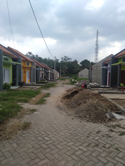 foto posisi tengah perumahan Bendo Satelit