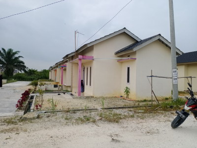 foto posisi tengah perumahan Niaga House