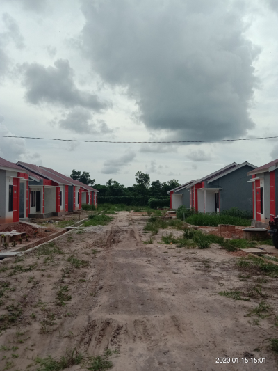 foto posisi tengah perumahan Cahaya Megah Residence