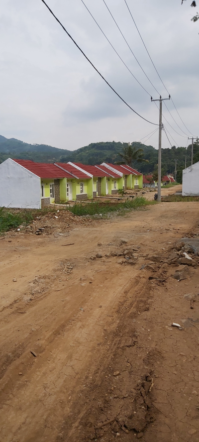 foto posisi tengah perumahan Bukit Arjasari Indah