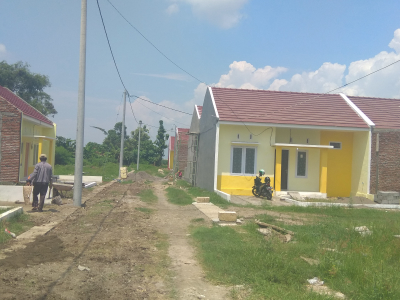 foto posisi tengah perumahan Graha Gading Pandantoyo