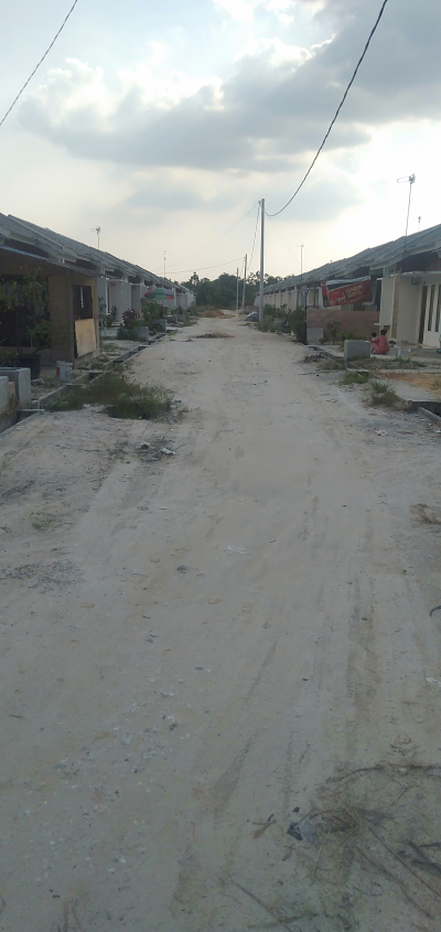 foto posisi tengah perumahan MANDALA RESIDENCE