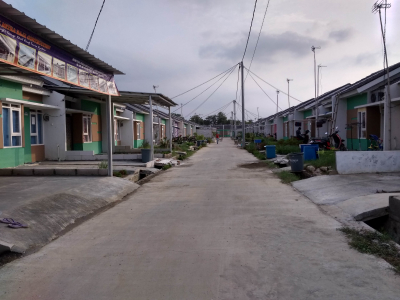 foto posisi tengah perumahan Permata Harmoni Karawang