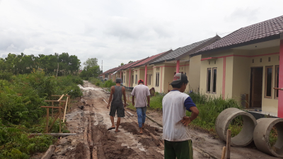 foto posisi tengah perumahan BUMI CHANDRA BUANA