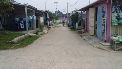 foto posisi tengah perumahan GRAHA KAMOJING PERMAI