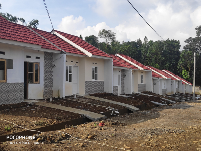 foto posisi tengah perumahan TAMAN SARI RESIDENCE 2
