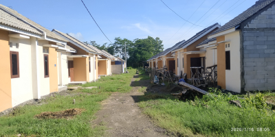 foto posisi tengah perumahan GRAHA KITA