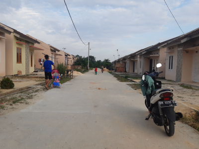 foto posisi tengah perumahan BOEMI MANDALA 4