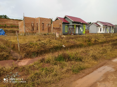 foto posisi tengah perumahan GRAHA ATTHORIQ MANDIRI