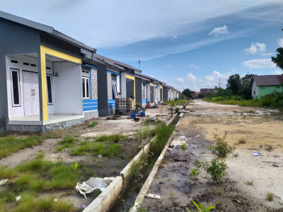 foto posisi tengah perumahan Darmarta Griya Borneo