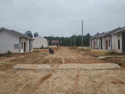 foto posisi tengah perumahan Pioneer Residence