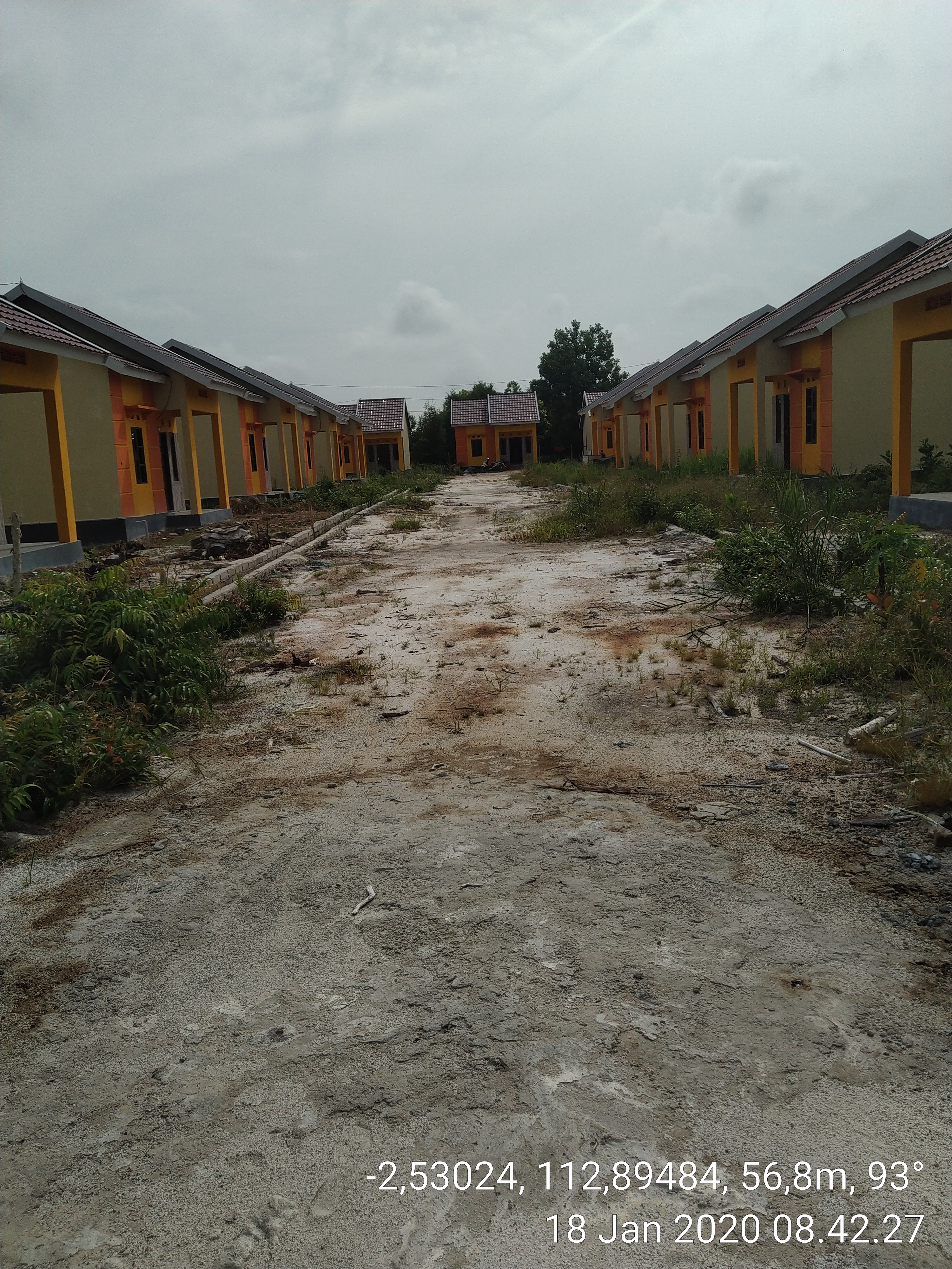 foto posisi tengah perumahan Griya Alam Indah