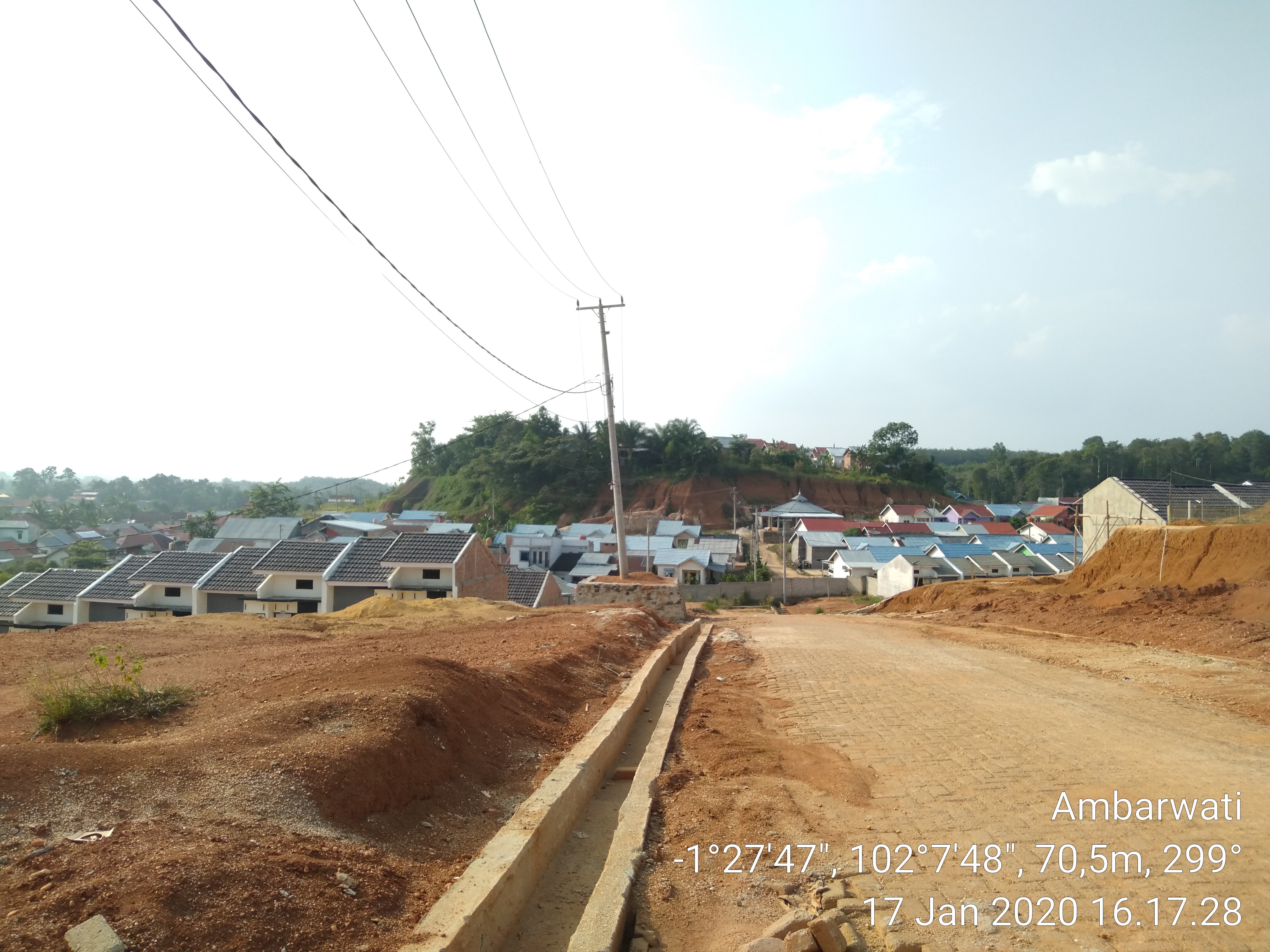 foto posisi tengah perumahan BUNGO CITY RESIDENCE III