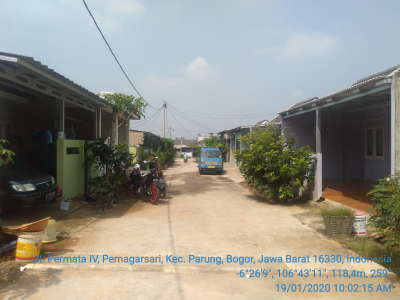 foto posisi tengah perumahan Vila Gading Royal