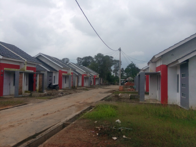 foto posisi tengah perumahan BERDIKARI RESIDENCE II