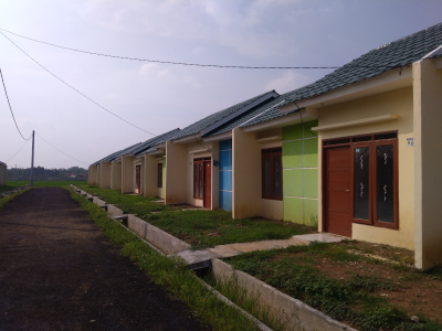 foto posisi tengah perumahan PELANGI REGENCY