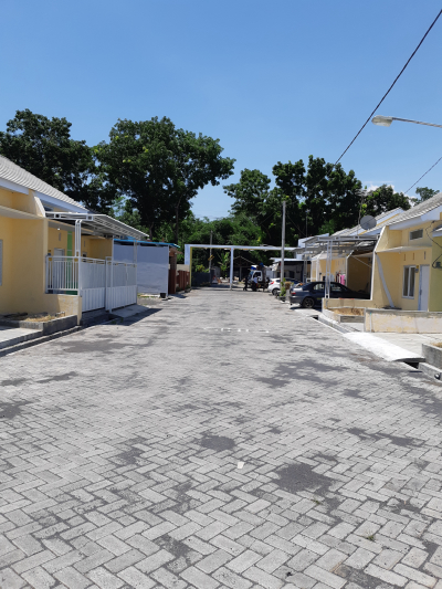 foto posisi tengah perumahan Mutiara Kunir Residence