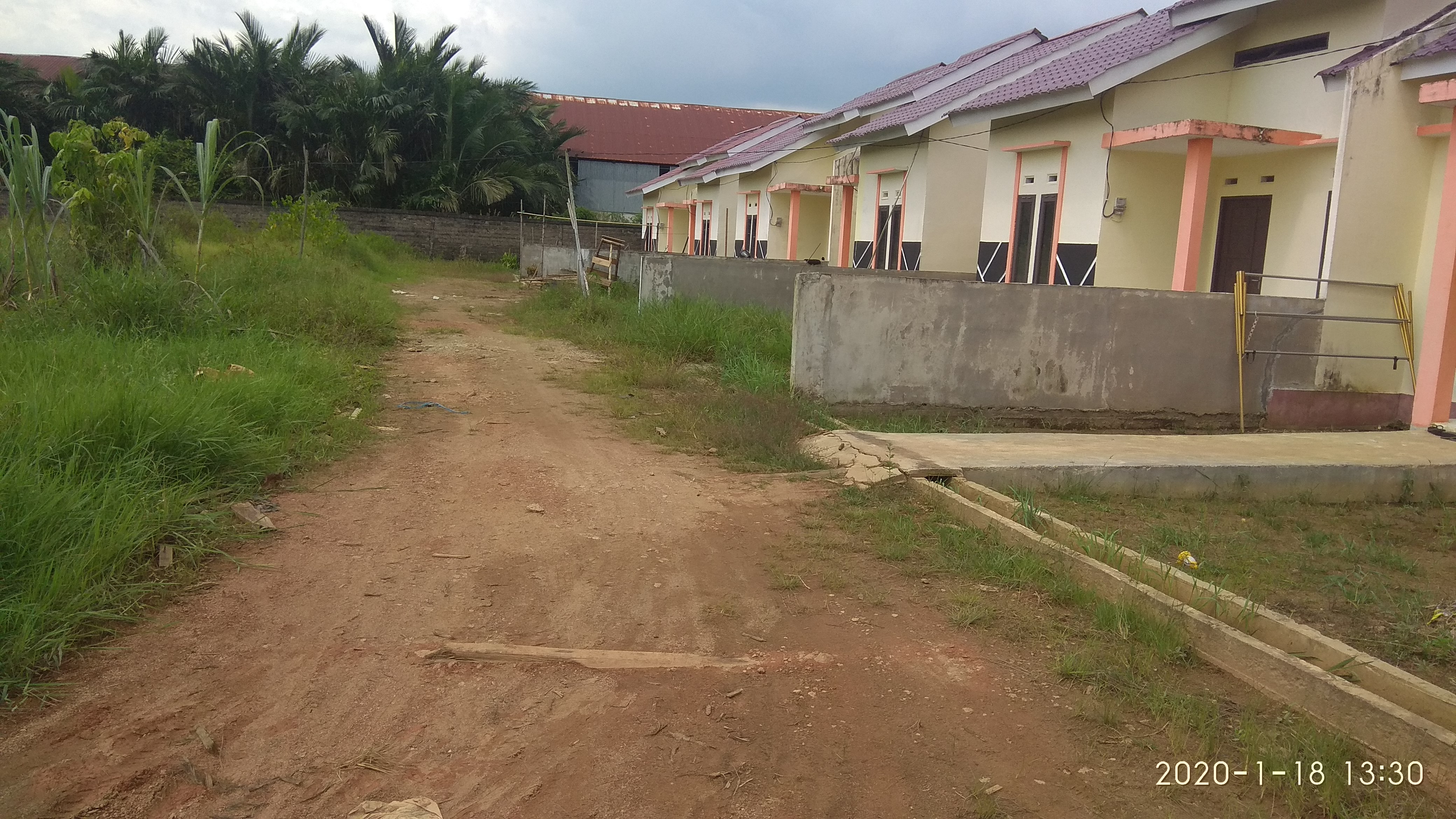 foto posisi tengah perumahan MIARI RESIDENCE 2 LANJUTAN