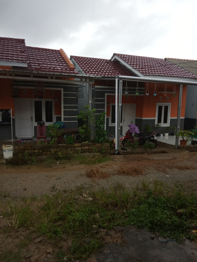 foto posisi tengah perumahan PESONA ASROBAN INDAH