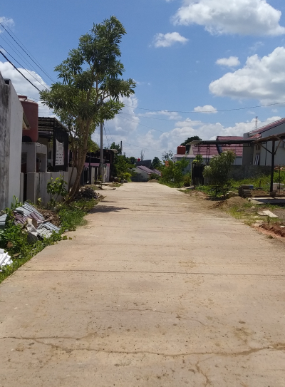 foto posisi tengah perumahan GRAND ABDI KARYA REGENCY