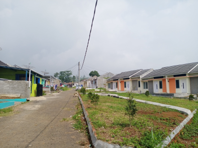 foto posisi tengah perumahan Bumi Safana Indah