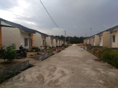 foto posisi tengah perumahan Green Hill Resort City