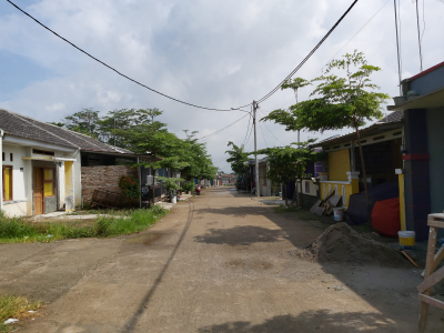 foto posisi tengah perumahan Taman Pesona Residence