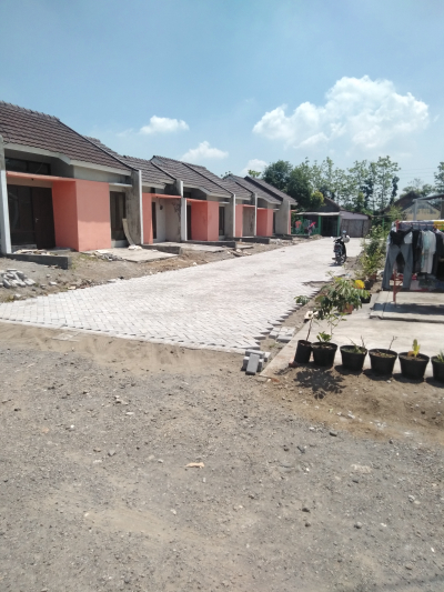 foto gerbang perumahan GRIYA SEJAHTERA GAWANAN