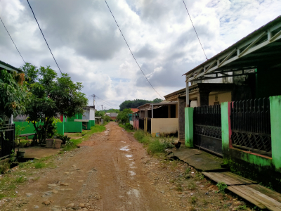 foto posisi tengah perumahan GRIYA MEKAR SARI SUKAMORO