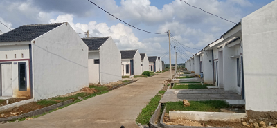 foto posisi tengah perumahan CENDANA RESIDENCE
