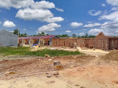 foto posisi tengah perumahan PURI KHANISSA RESIDENCE