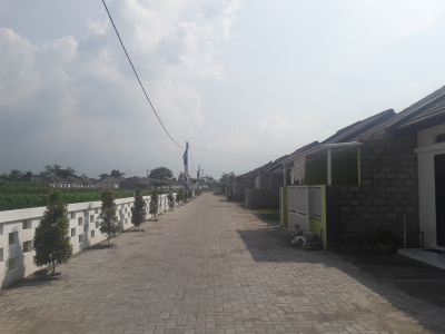 foto posisi tengah perumahan Pagu Hasanah Smart Living