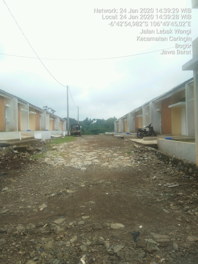 foto posisi tengah perumahan BERKAH CARINGIN GARDEN