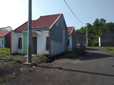 foto posisi tengah perumahan D'MARGOJOYO LAND