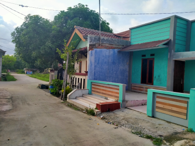 foto posisi tengah perumahan CIKAMPEK BERBUNGA