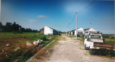 foto posisi tengah perumahan Karang Wangi Permai