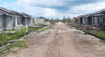 foto posisi tengah perumahan MUTIARA REGENCY II TAHAP 2